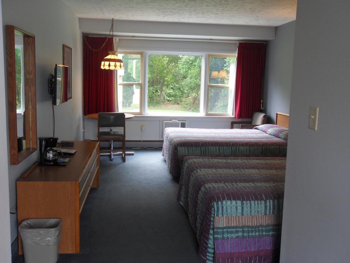 Comstock Park Swan Inn Motel מראה חיצוני תמונה